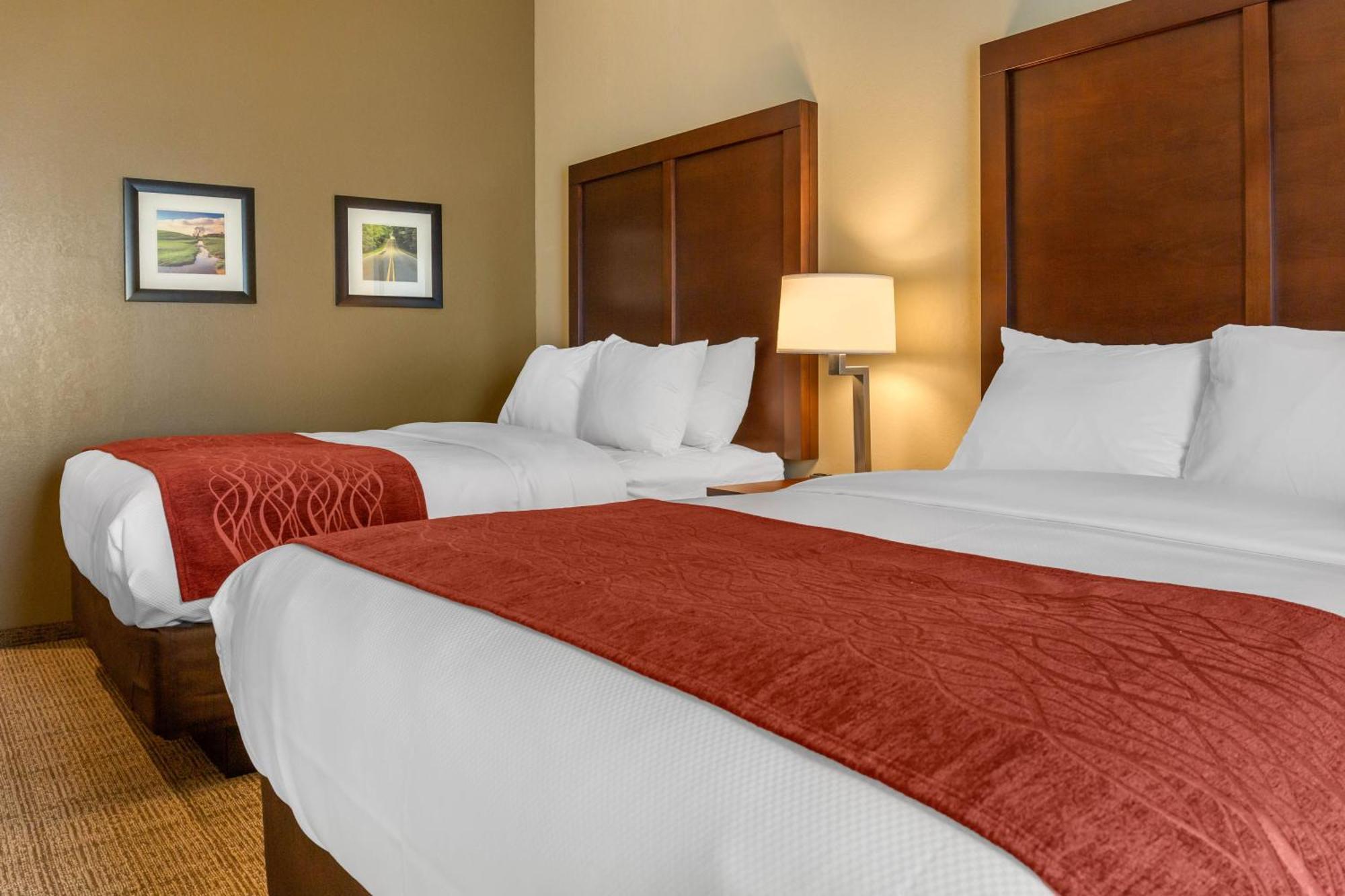 Comfort Inn & Suites Gap Amish Country Kültér fotó