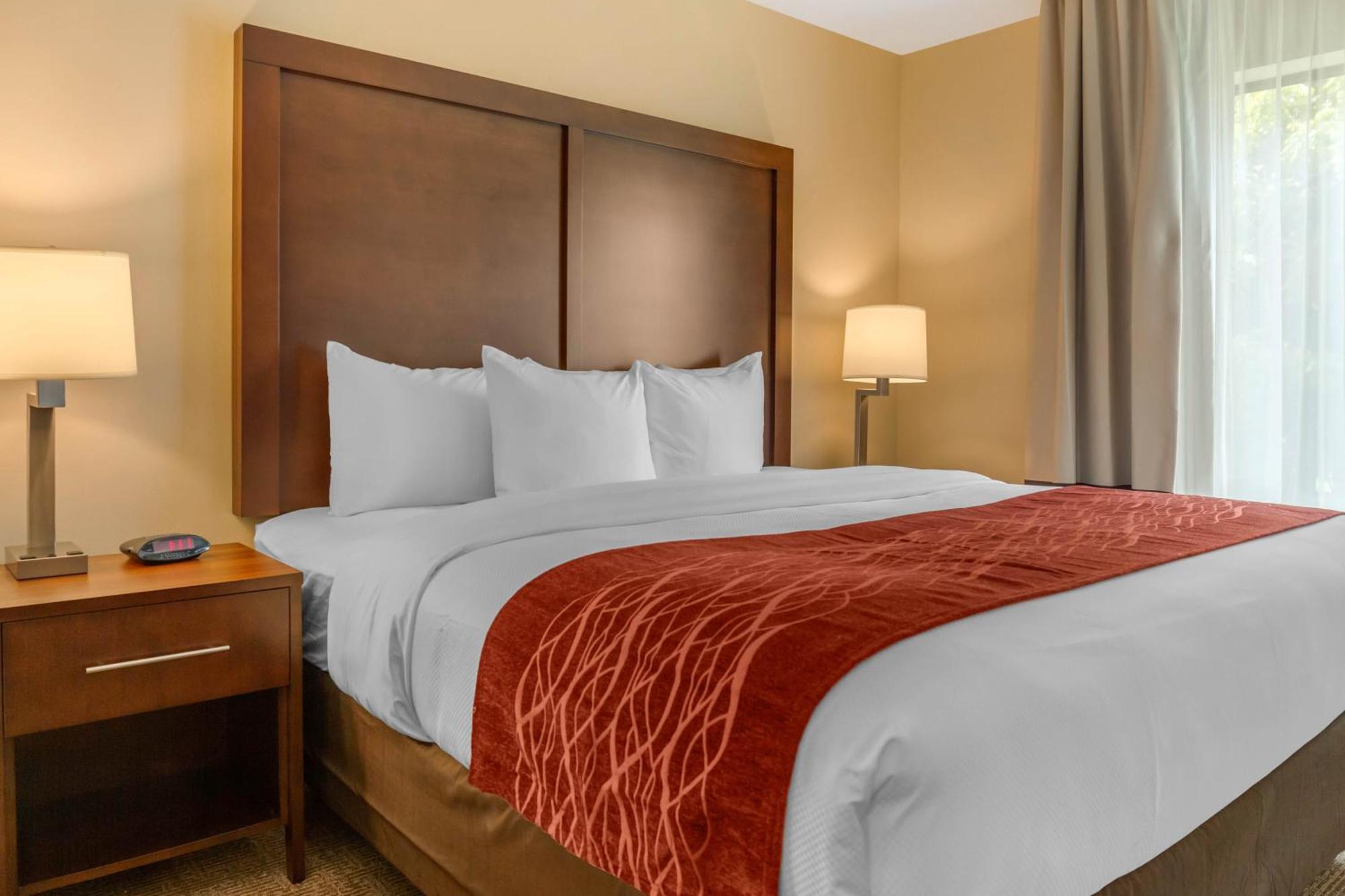 Comfort Inn & Suites Gap Amish Country Kültér fotó