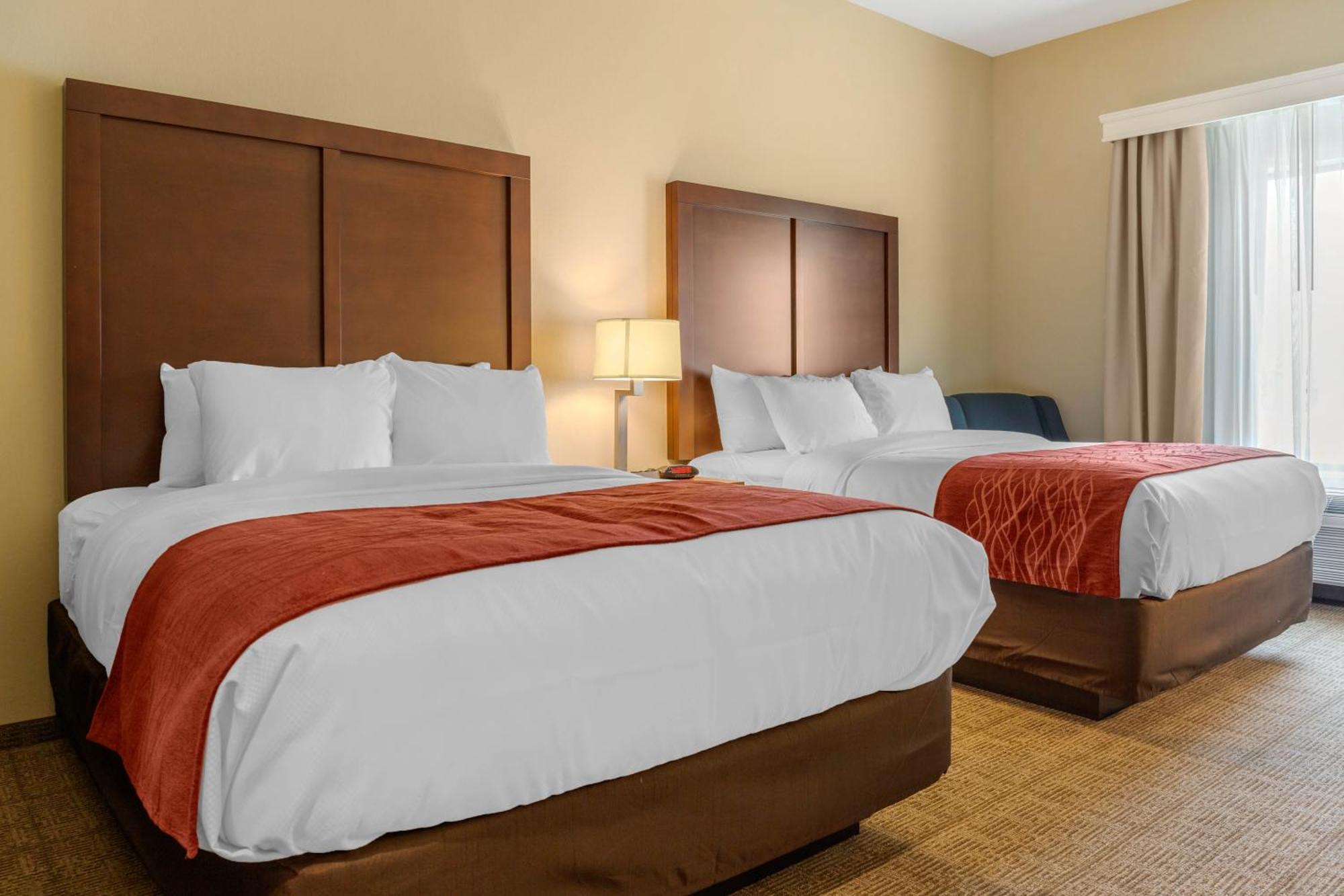 Comfort Inn & Suites Gap Amish Country Kültér fotó