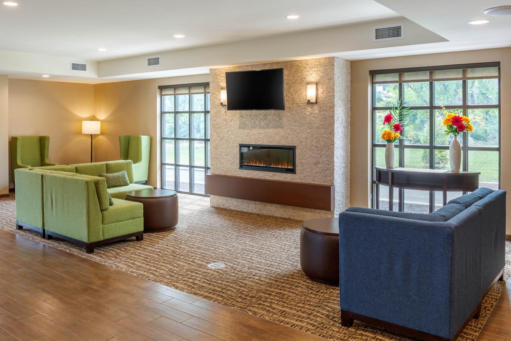 Comfort Inn & Suites Gap Amish Country Kültér fotó